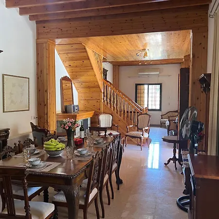 Aura Villa Platres