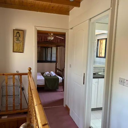 Aura Villa *